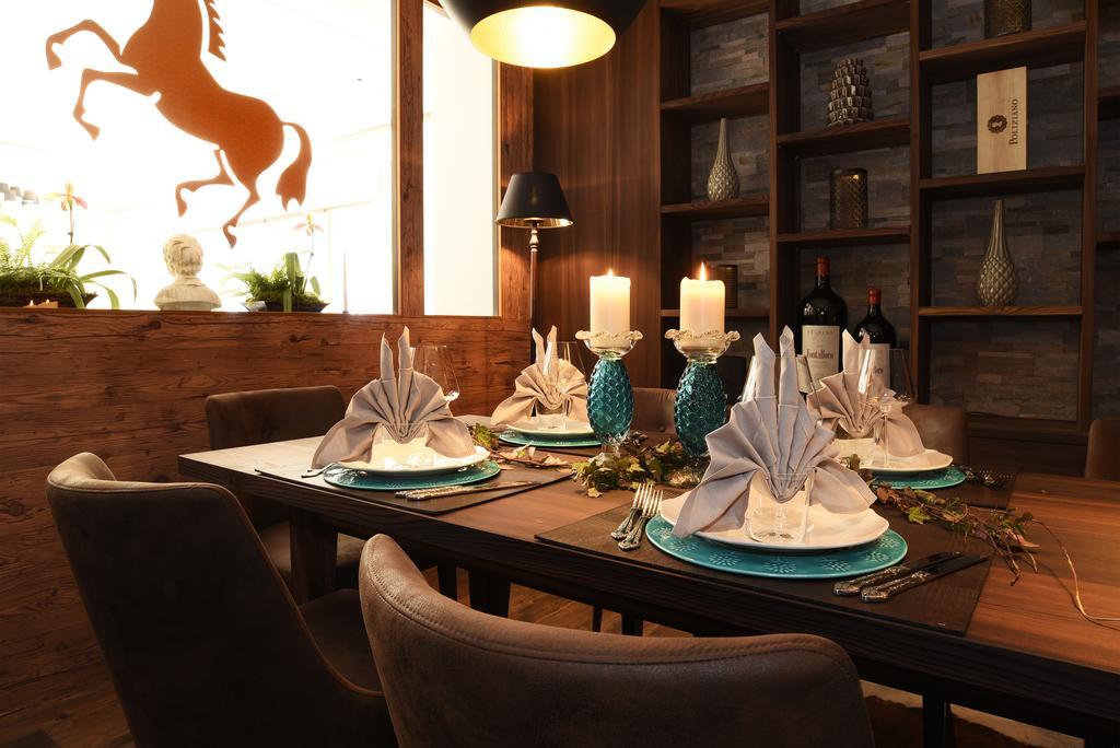 Hotel Roessl Rablà Zewnętrze zdjęcie