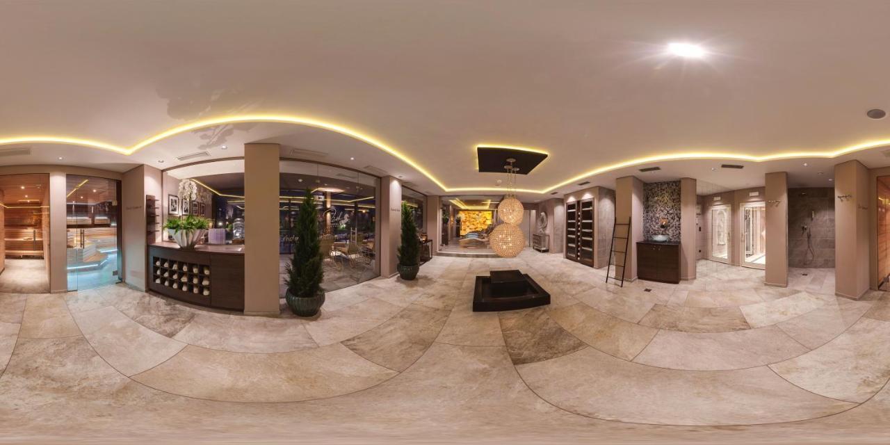 Hotel Roessl Rablà Zewnętrze zdjęcie